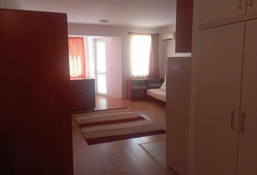 Пансион Guest House Kami