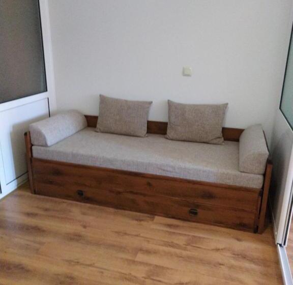 Пансион Guest House Kami