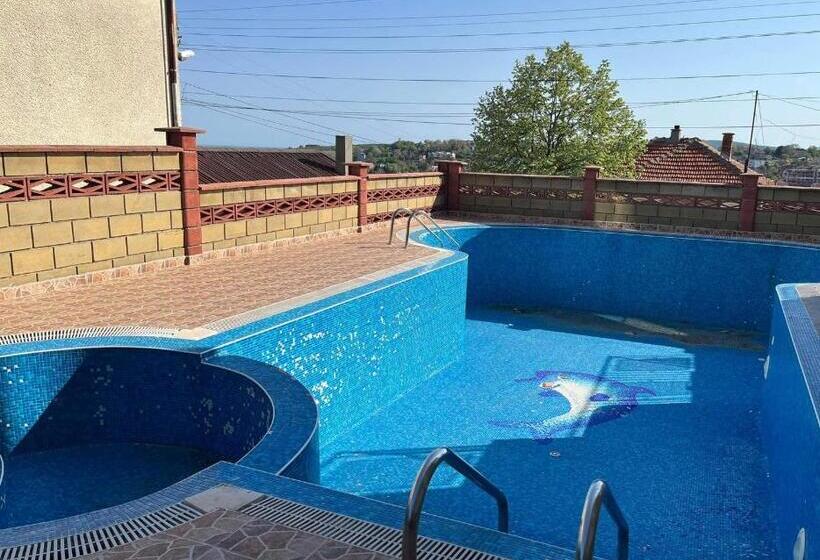 Пансион Guest House Kami