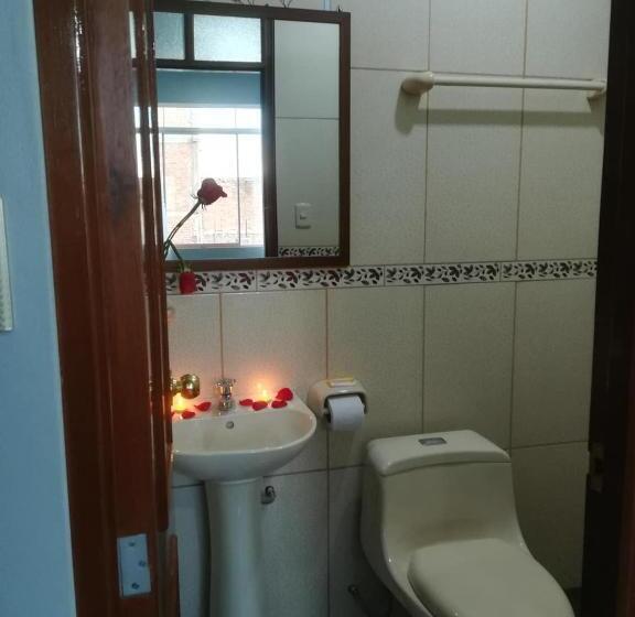 پانسیون Hostal Capac