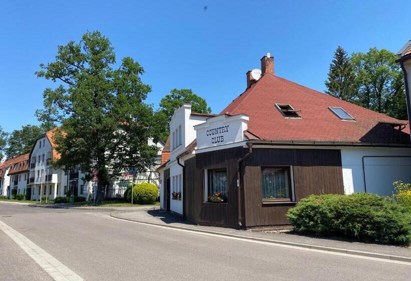 ペンション Penzion Country Club