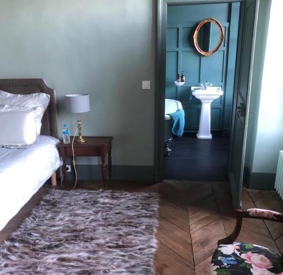 بنسيون Rouge Maison