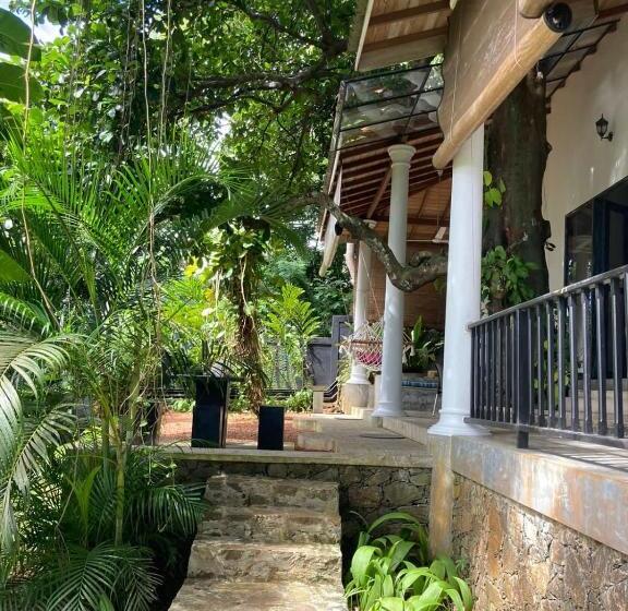 بنسيون Wija House   Unawatuna