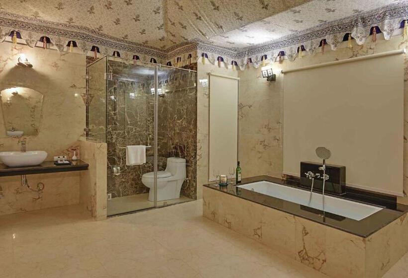 Resort Clarks Safari Ranthambore