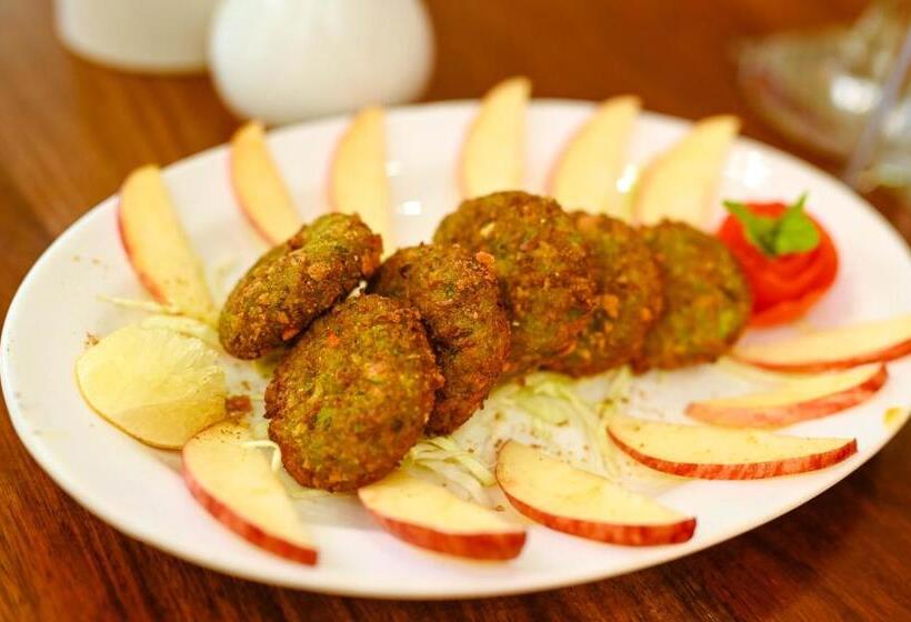 Resort Clarks Safari Ranthambore