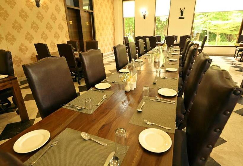 Resort Clarks Safari Ranthambore