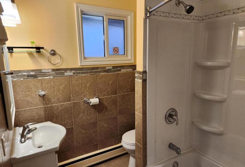 Sunparlor Motel