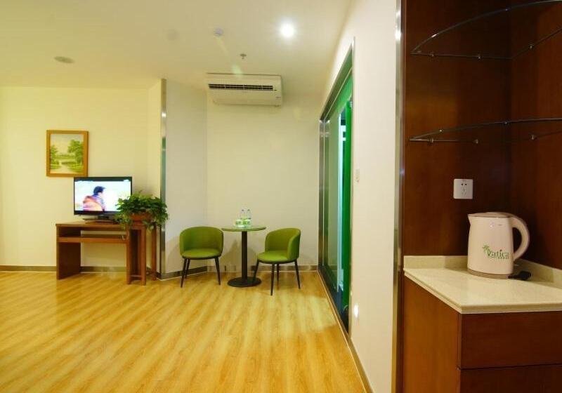 Vatica Anhui Fuyang Linquan South Jiefang Hotel