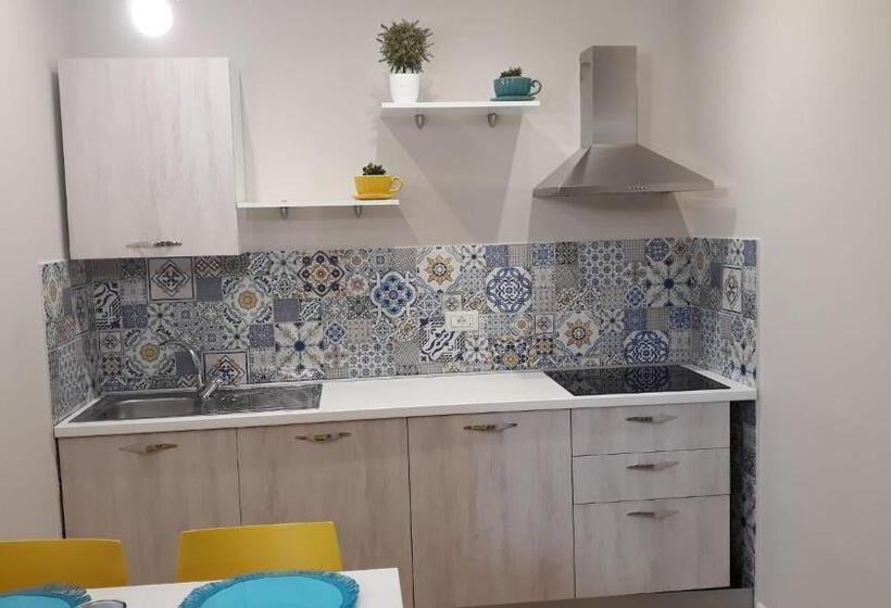 Bed and Breakfast Cala Di Luna House