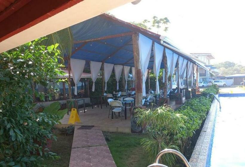 فندق La Cueva Limon