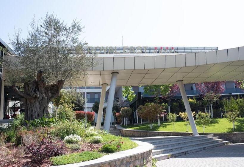 בית מלון כפרי Royal East Resort