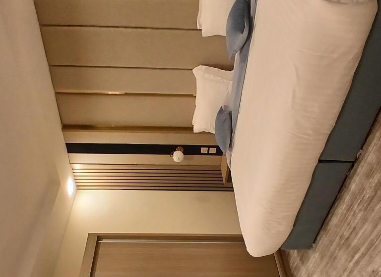 Al Anoud & Aljawhara Apartments