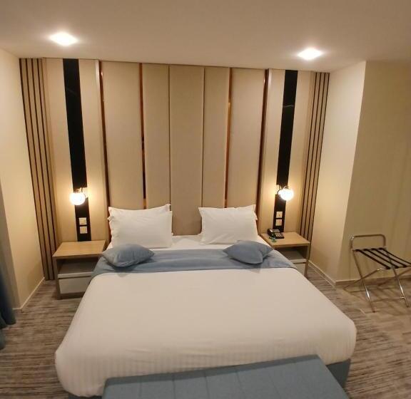 Al Anoud & Aljawhara Apartments