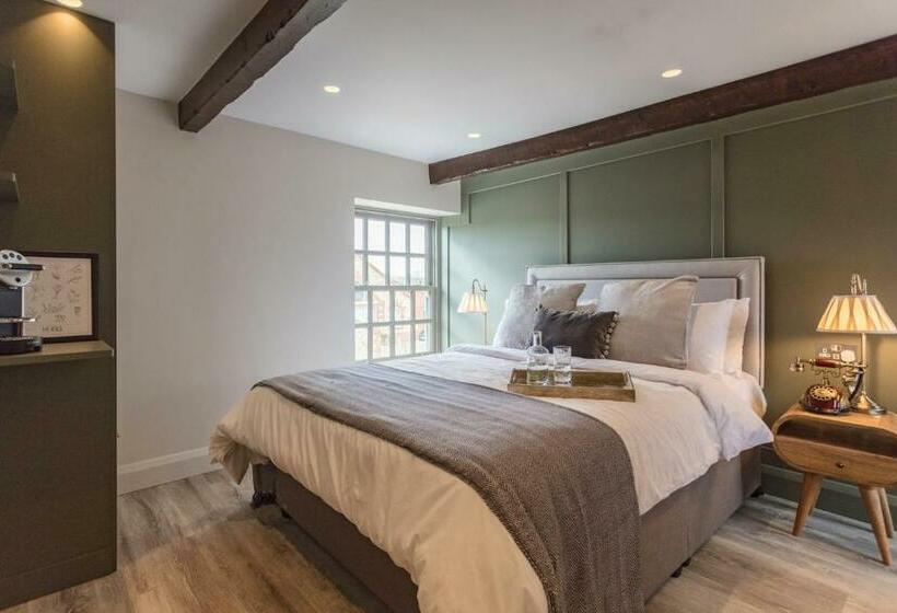 호스텔 The Ostrich Inn