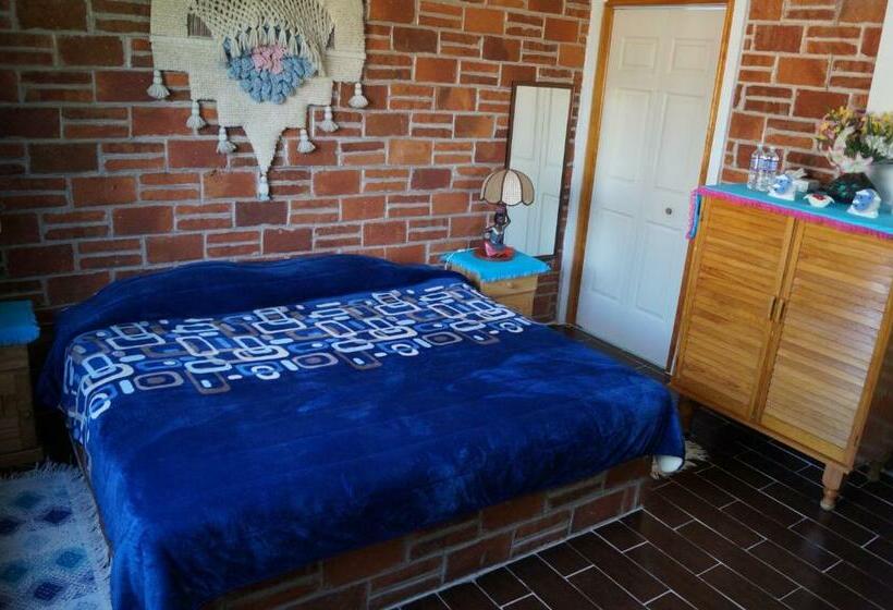 هتل Casa De La Luna