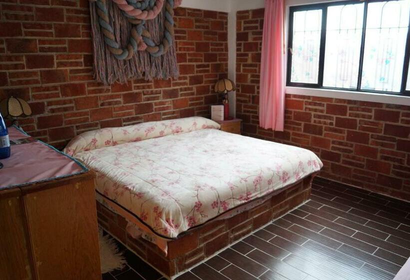 هتل Casa De La Luna