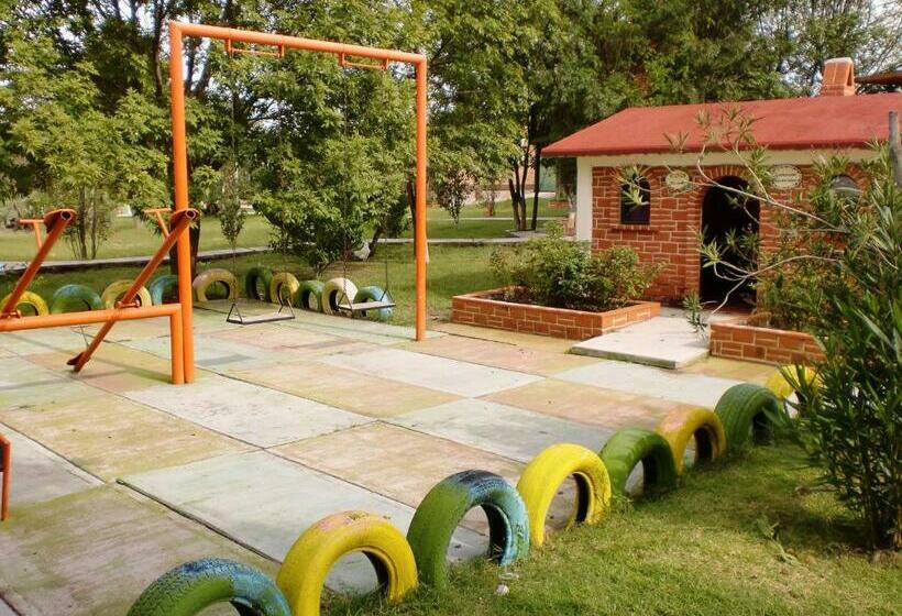 هتل Casa De La Luna