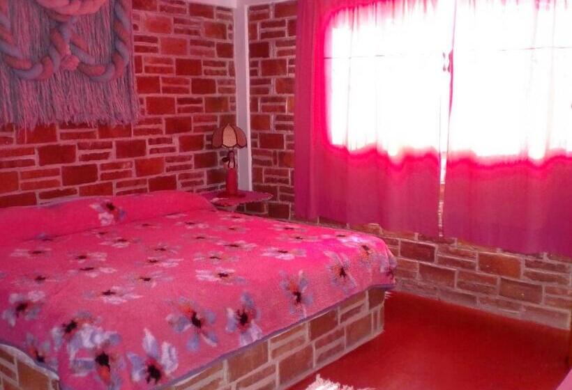 هتل Casa De La Luna