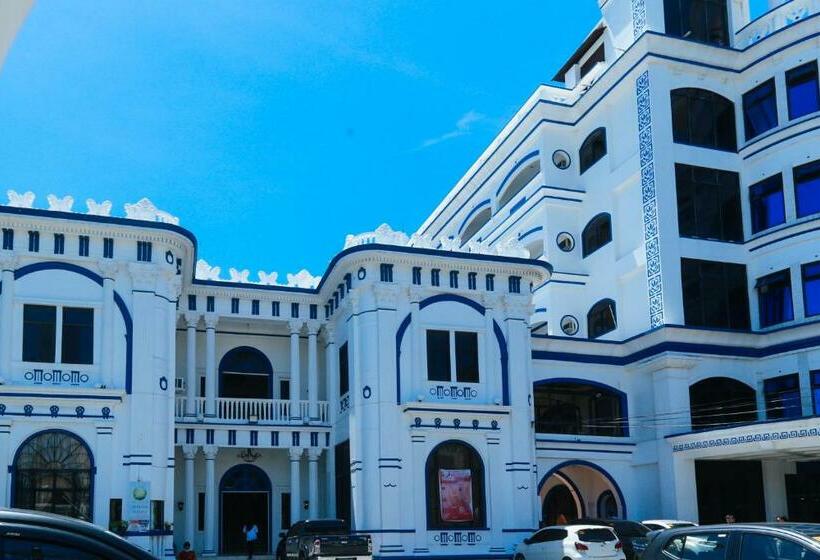 هتل Reddoorz Plus @ Castle Chateau Iloilo