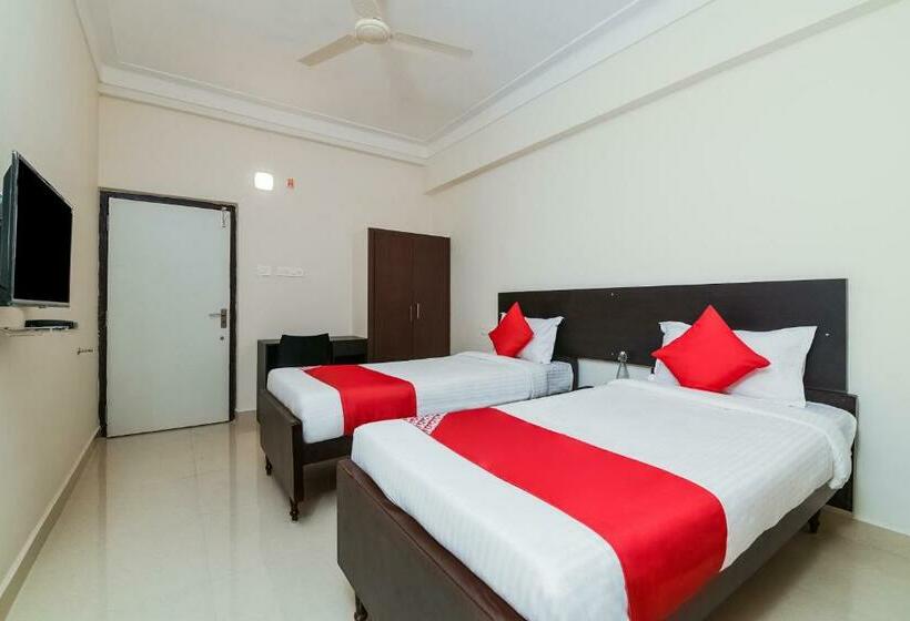 酒店 Super Collection O Jagadamba Junction Near Beach Road