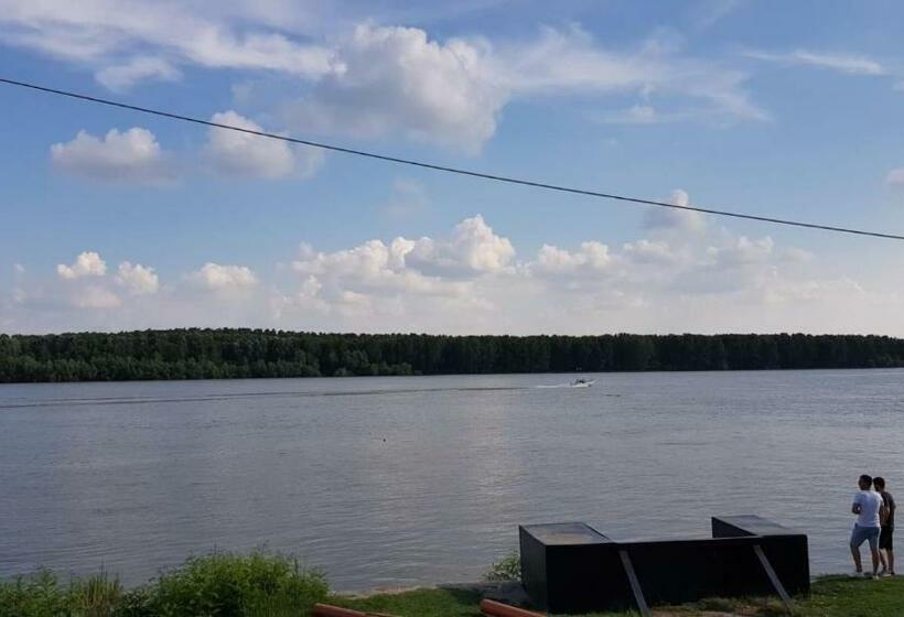 膳宿费 Portul Dunarii