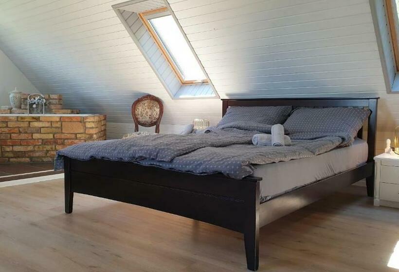 مبيت وإفطار Lesence Major