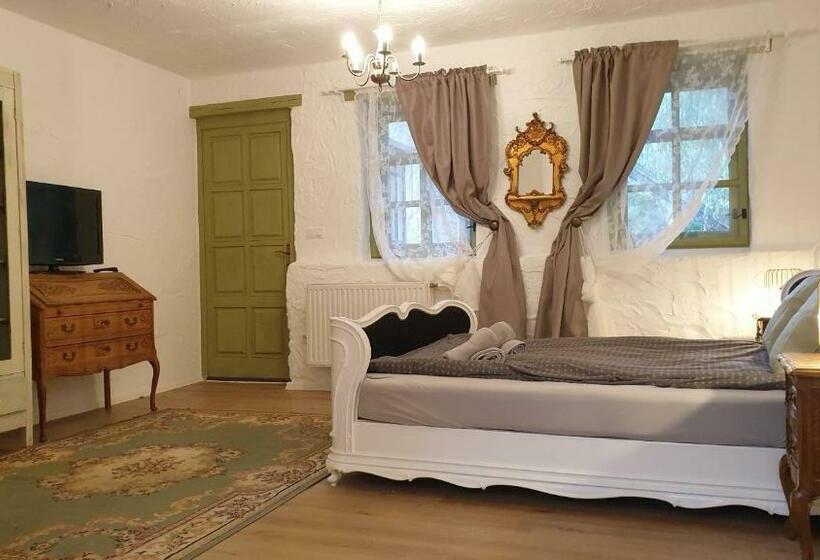 مبيت وإفطار Lesence Major