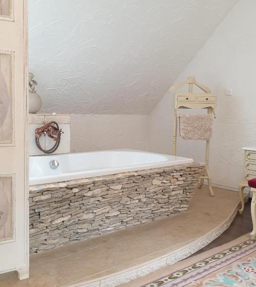 مبيت وإفطار Lesence Major