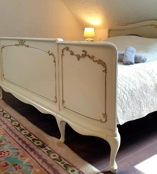 مبيت وإفطار Lesence Major