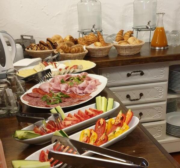 مبيت وإفطار Lesence Major