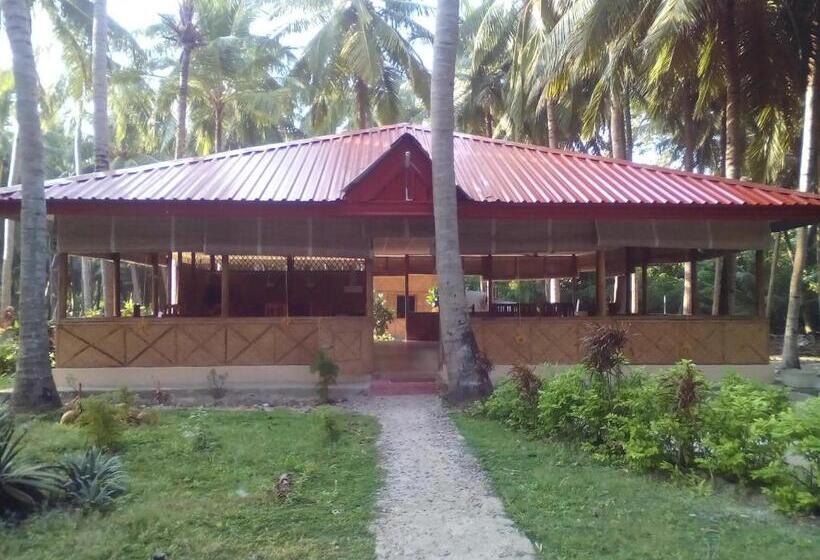 Coconhuts Beach Resort