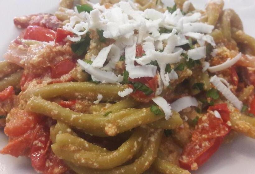 בית מלון כפרי Albergo Ristorante Giuliana