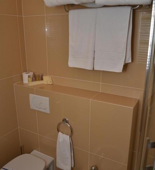 فندق Chateau Royal