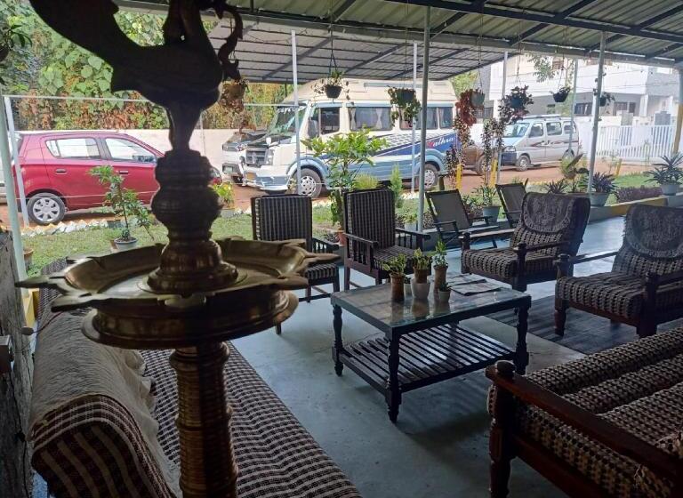 فندق Nature Villa Kochi