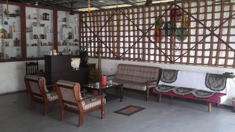 בית מלון כפרי Nature Villa Kochi