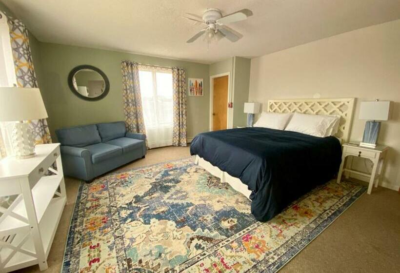 Отель Old Town Inn