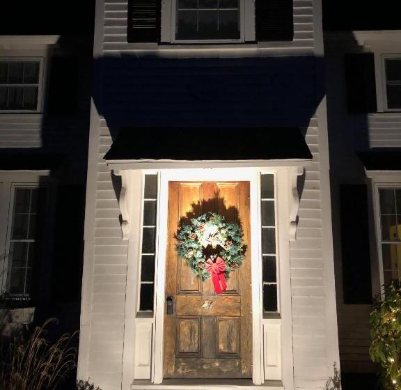 Отель Old Town Inn