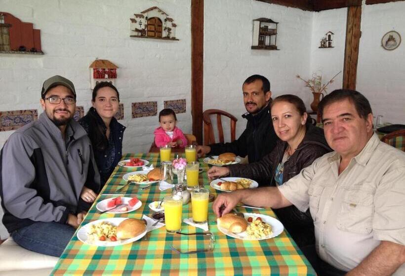 Отель Y Hosteria Natabuela