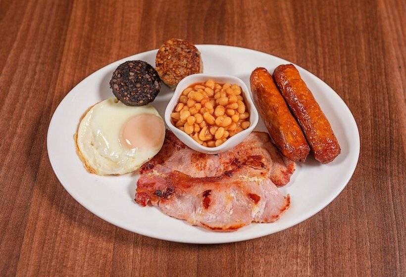 Larkins Pub Restaurant And B&b