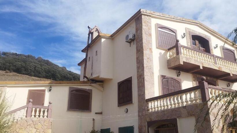 پانسیون La Rose Blanche