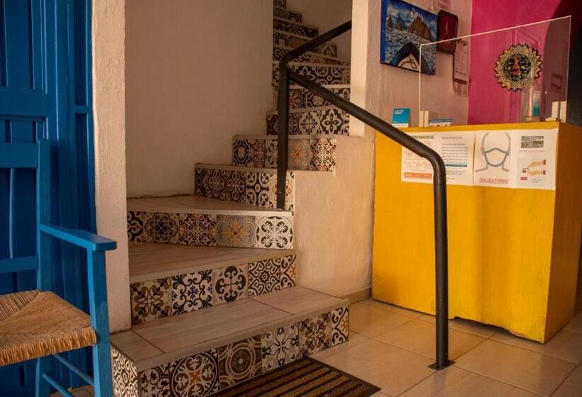 هاستل Casa Ceci Inn