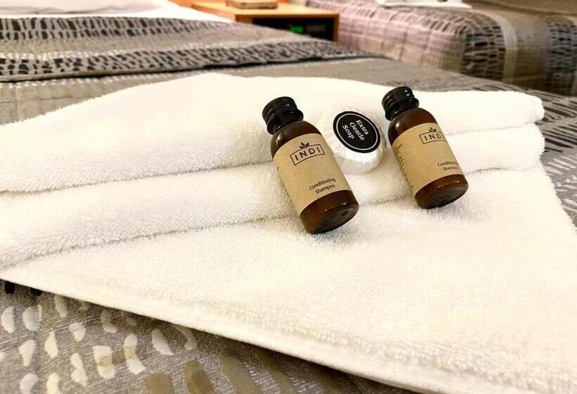 מוטל Gateway Motor Inn