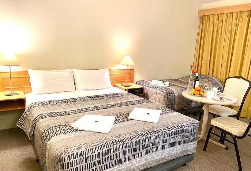 汽车旅馆  Gateway Motor Inn