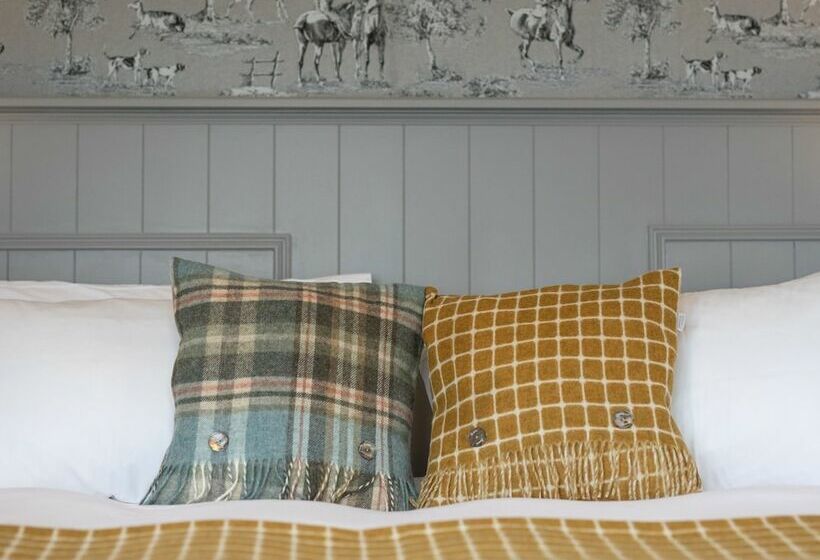 فندق صغير The Exeter Inn