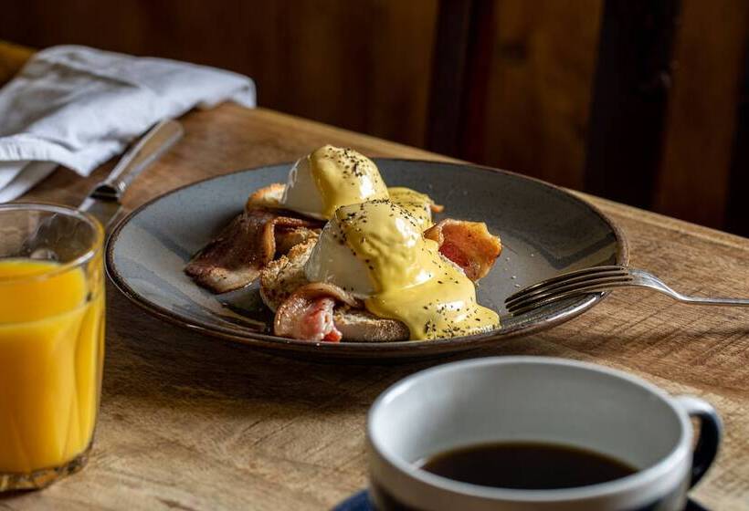 فندق صغير The Exeter Inn