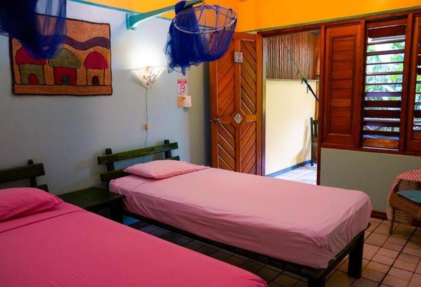 酒店 Cabinas Guarana