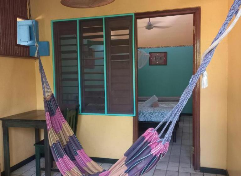 酒店 Cabinas Guarana