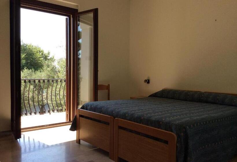 Отель La Rotonda