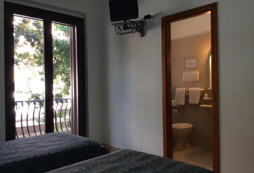 Отель La Rotonda