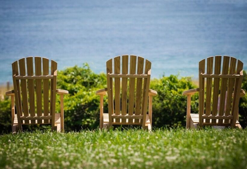 فندق Nauset Beach Inn